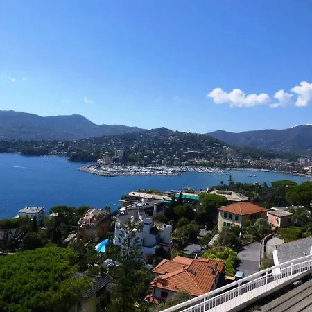 Lägenhet Casa Vacanza A Rapallo